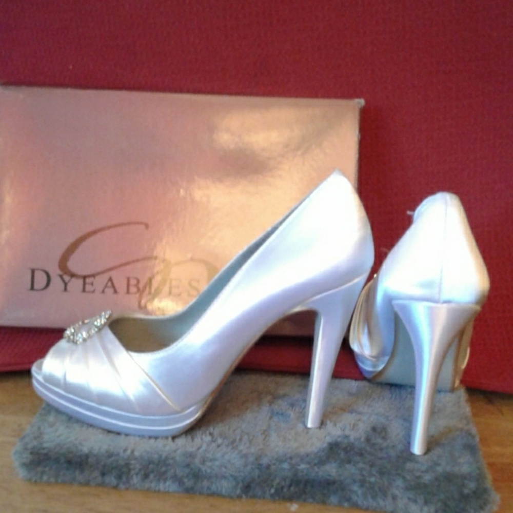 Gianna white satin formal wear dyeable heels